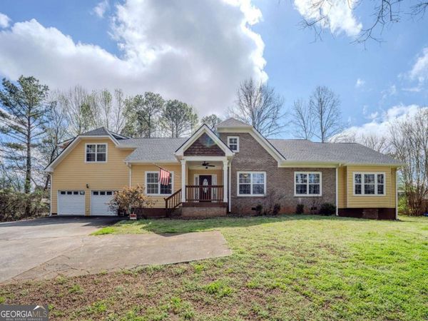 4050 Old Fairburn Road, Atlanta, GA 30349