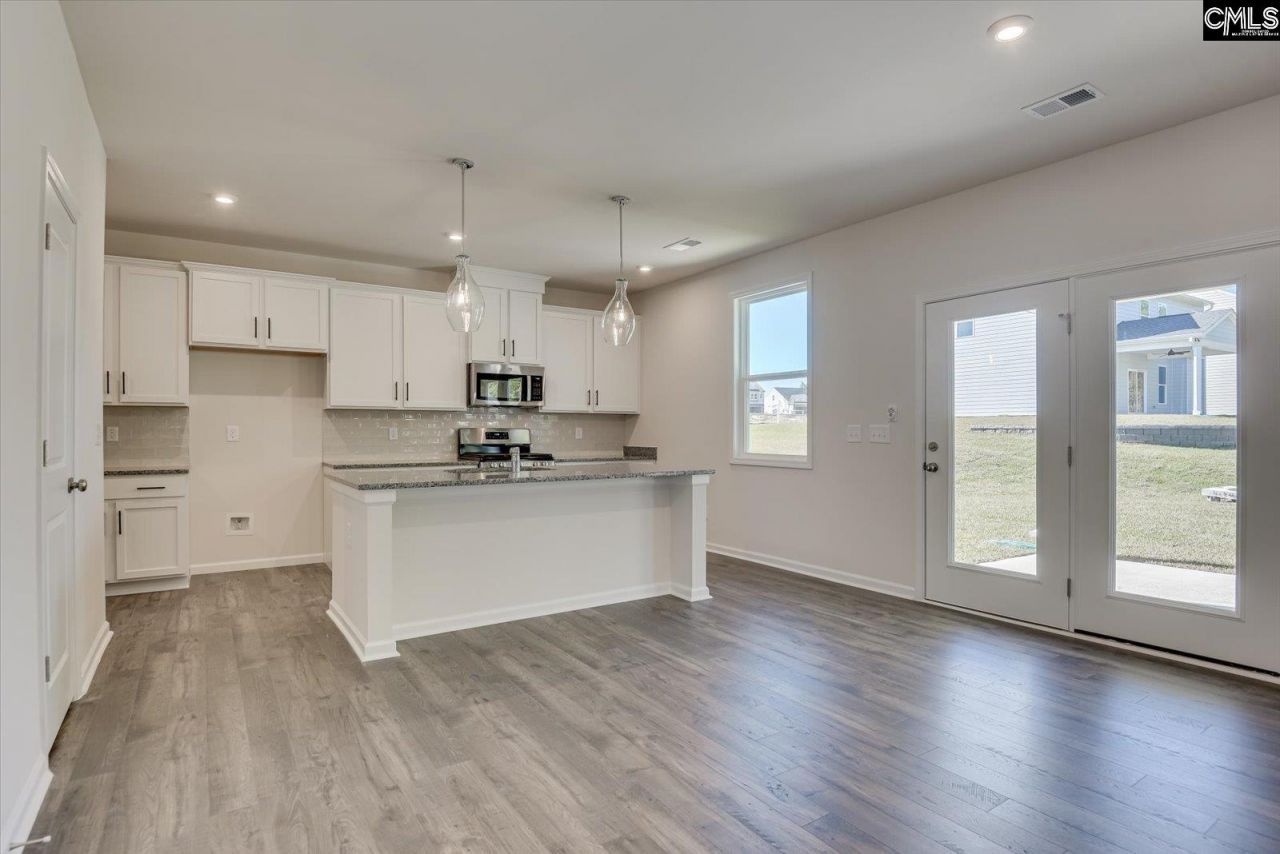 673 Rose Copper Way  Photo 9