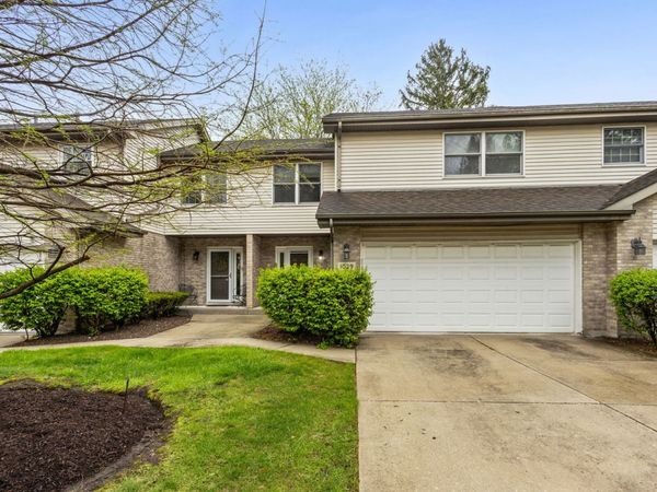 1029 Claremont Drive , Downers Grove, IL 60516