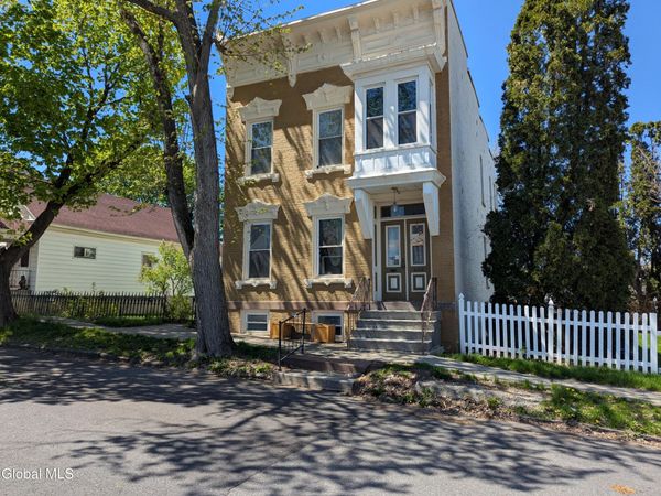 1153 7th Avenue, Watervliet, NY 12189