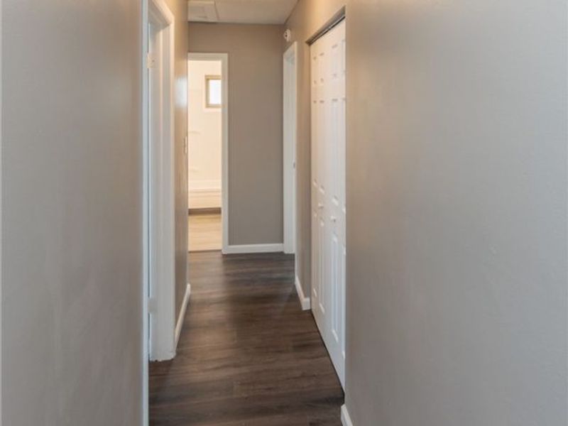 4405 E 156th Street , Cleveland, OH 44128 Photo 10