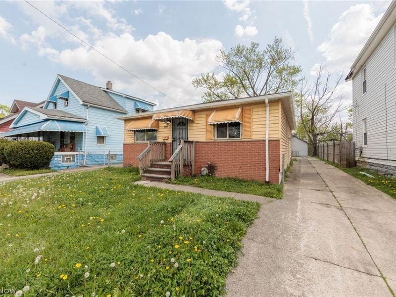 4405 E 156th Street , Cleveland, OH 44128 Photo 2