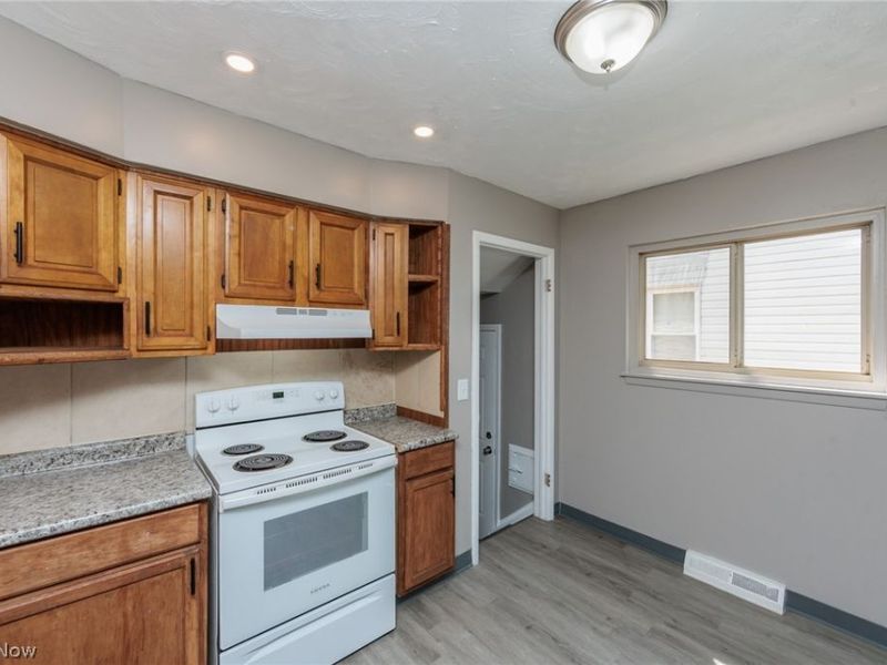 4405 E 156th Street , Cleveland, OH 44128 Photo 25