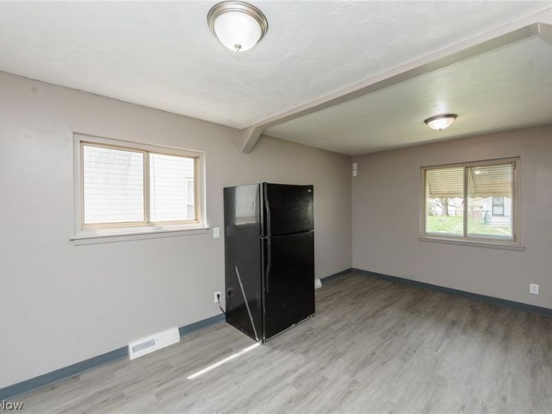 4405 E 156th Street , Cleveland, OH 44128 Photo 30