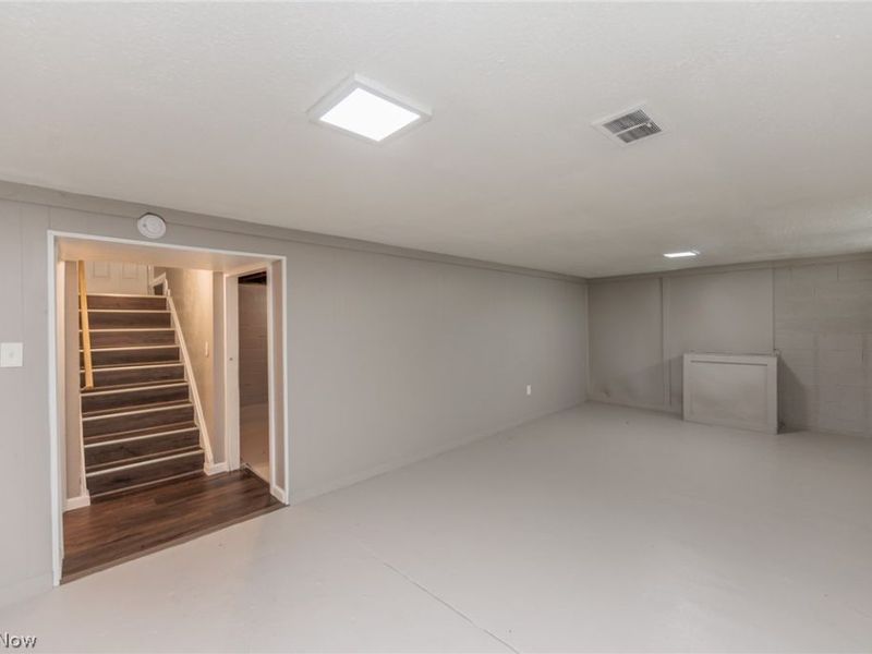 4405 E 156th Street , Cleveland, OH 44128 Photo 37