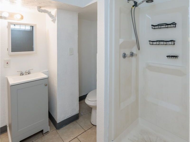 4405 E 156th Street , Cleveland, OH 44128 Photo 38