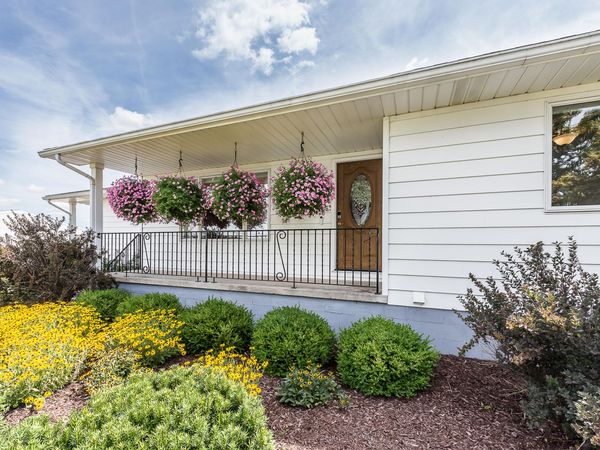 11675 Stony Creek Road, Milan, MI 48160