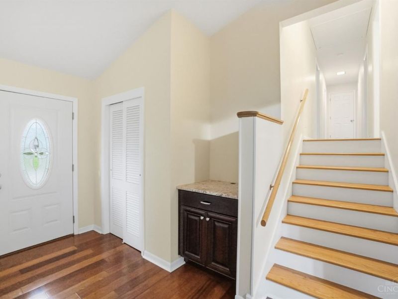 302 Jackson Lane, Middletown, OH 45044 Photo 8
