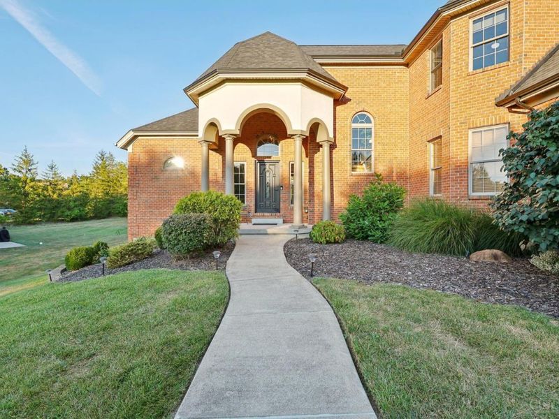 7066 Hearthside Court, Liberty Township, OH 45011 Photo 3