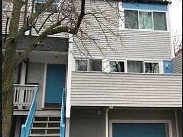 1 Irving Ter, Unit 1, Cambridge, MA 02138