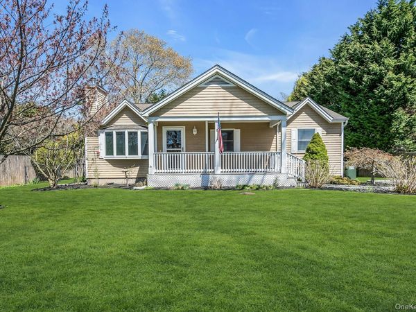 3 Liberty Street , Hampton Bays, NY 11946