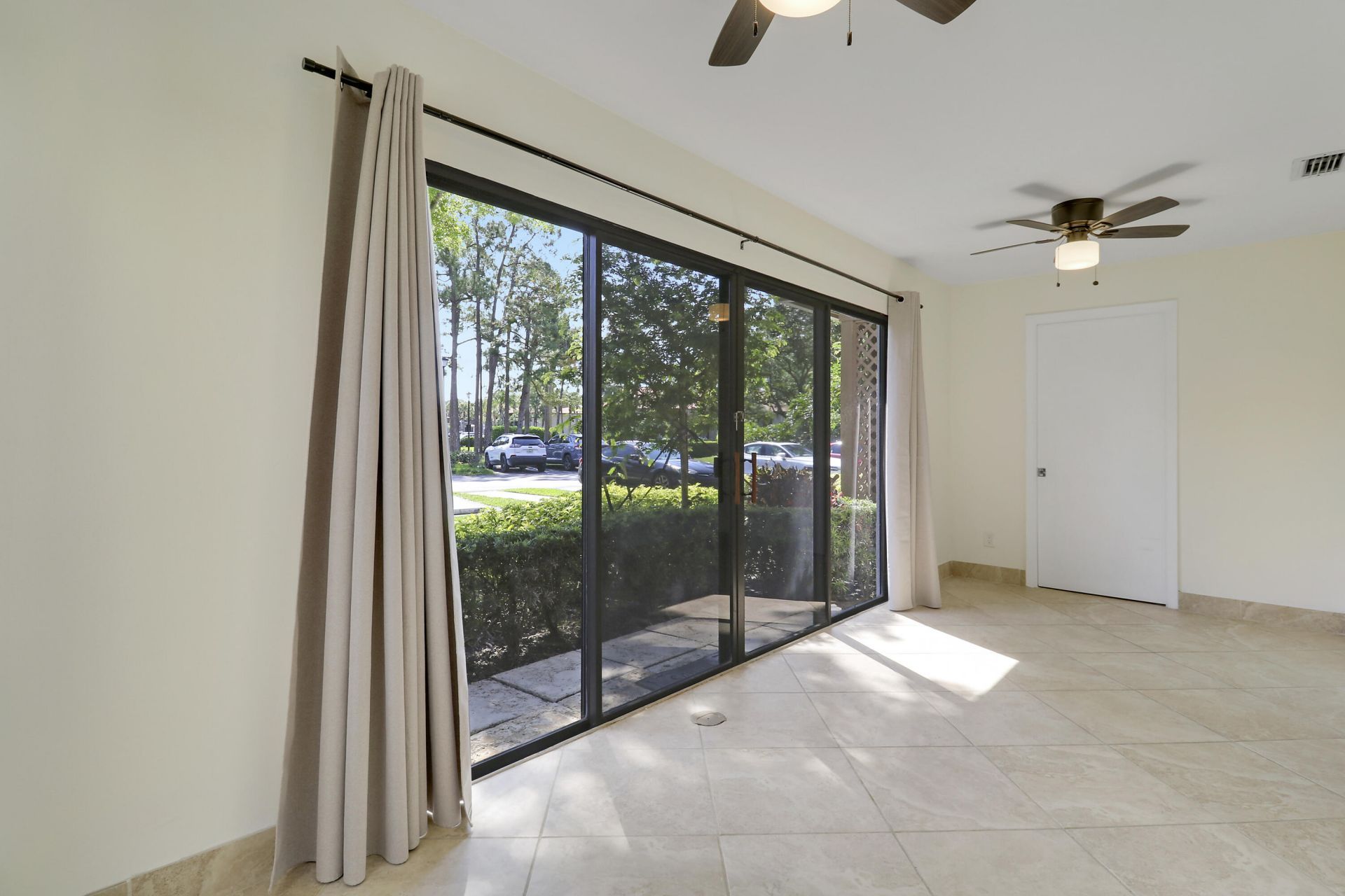 1111 Duncan Circle, Unit 104, Palm Beach Gardens, FL 33418 Photo