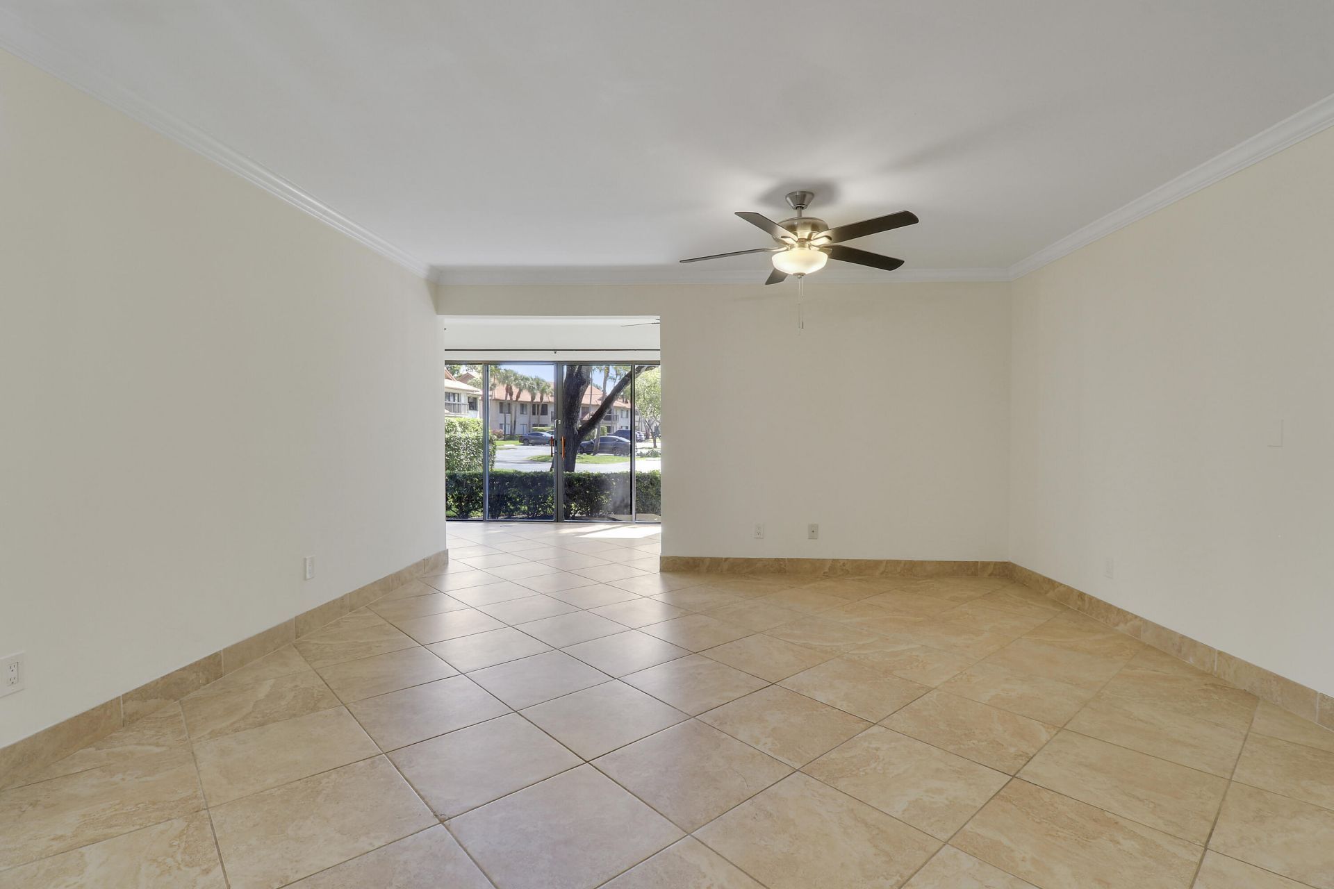 1111 Duncan Circle, Unit 104, Palm Beach Gardens, FL 33418 Photo