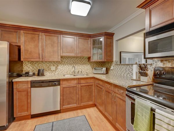 823 Cypress Boulevard, Unit 201, Pompano Beach, FL 33069