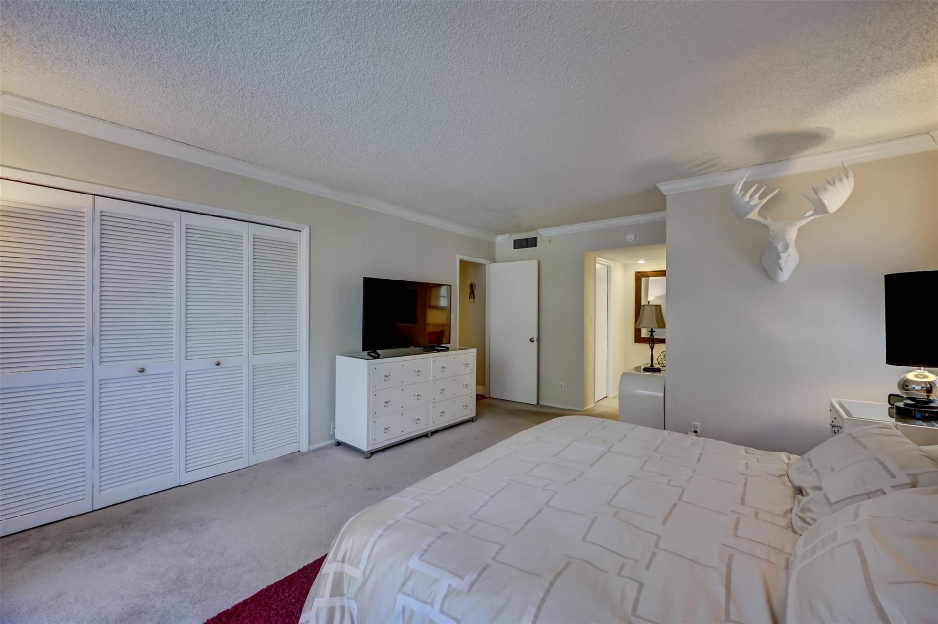 823 Cypress Boulevard, Unit 201, Pompano Beach, FL 33069 Photo