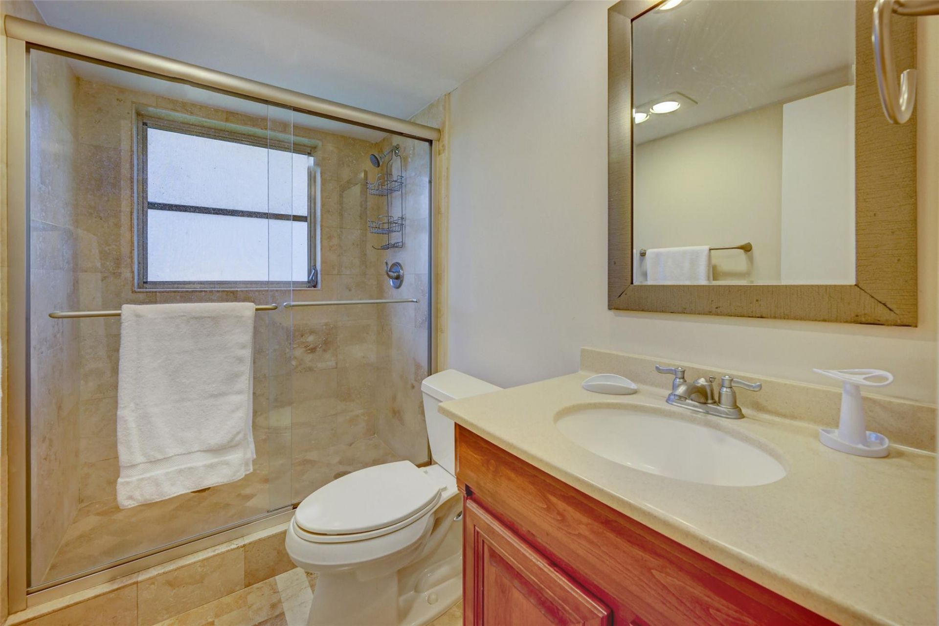 823 Cypress Boulevard, Unit 201, Pompano Beach, FL 33069 Photo