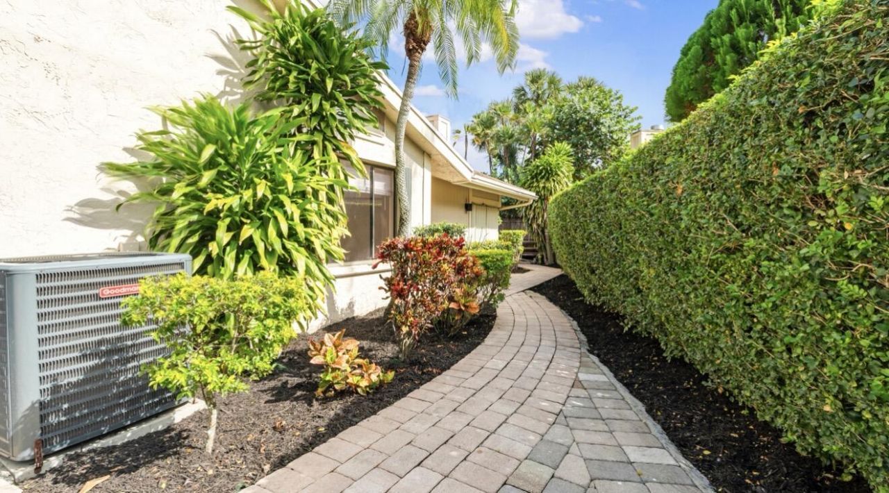 7659 Sierra Terrace W, Boca Raton, FL 33433 Photo