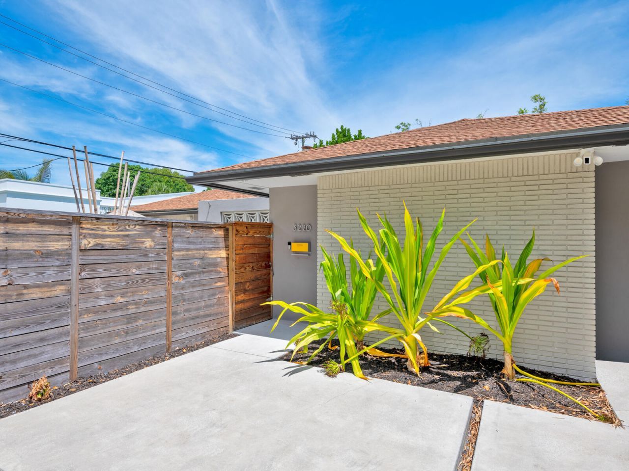 3220 S Olive Avenue, West Palm Beach, FL 33405 Photo