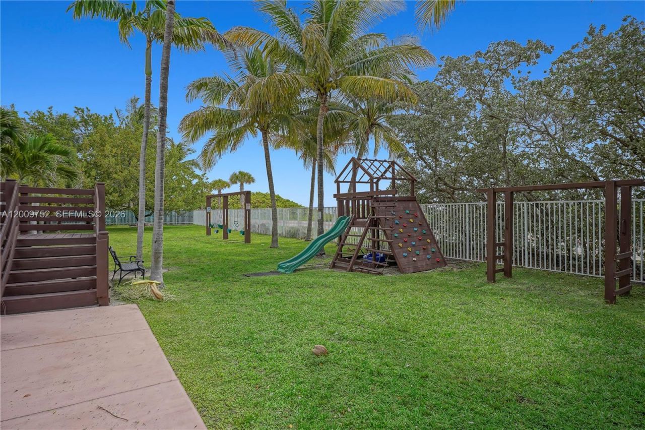 4747 Collins Ave , Unit 1503, Miami Beach, FL 33140 Photo