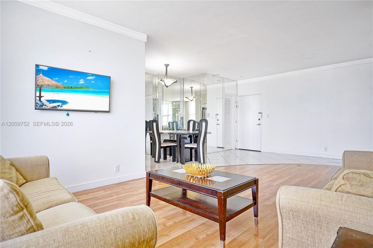 4747 Collins Ave , Unit 1503, Miami Beach, FL 33140 Photo