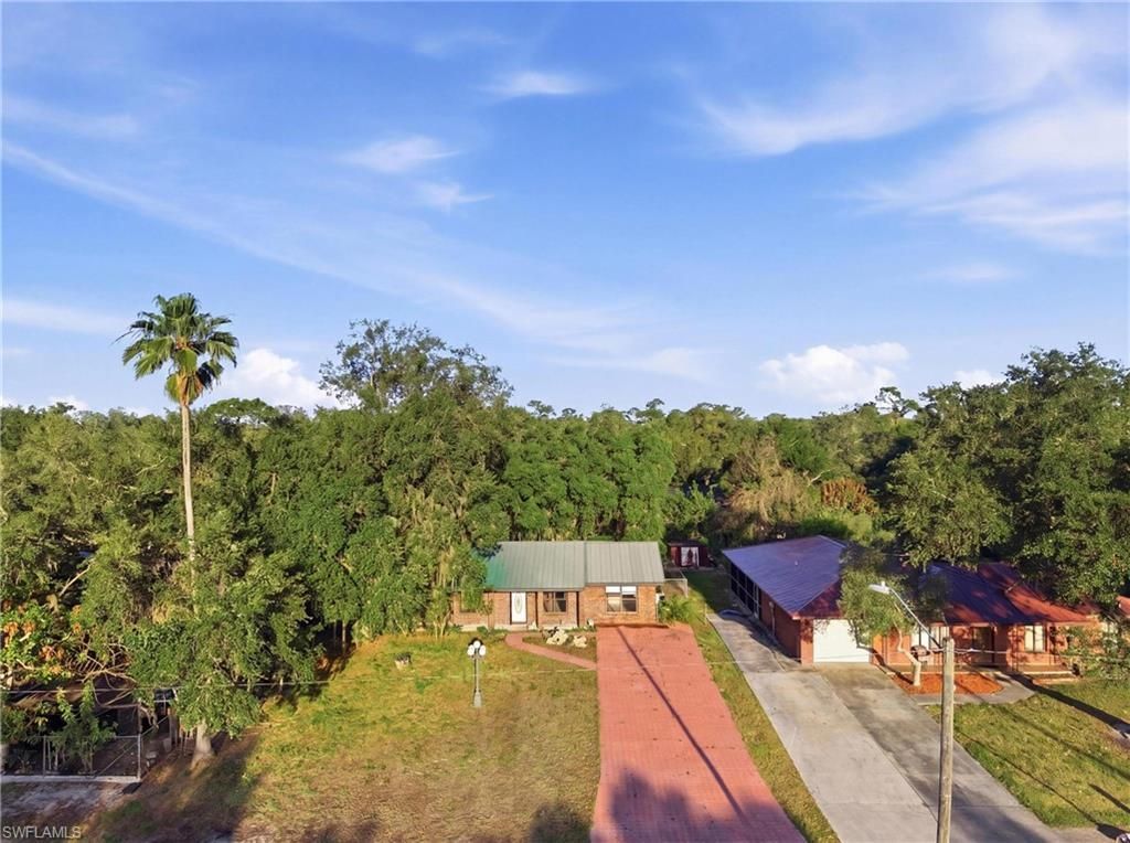 420 Grant St , Labelle, FL 33935 Photo