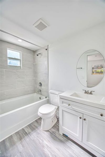 226 Fairweather Ln, Fort Myers Beach, FL 33931 Photo