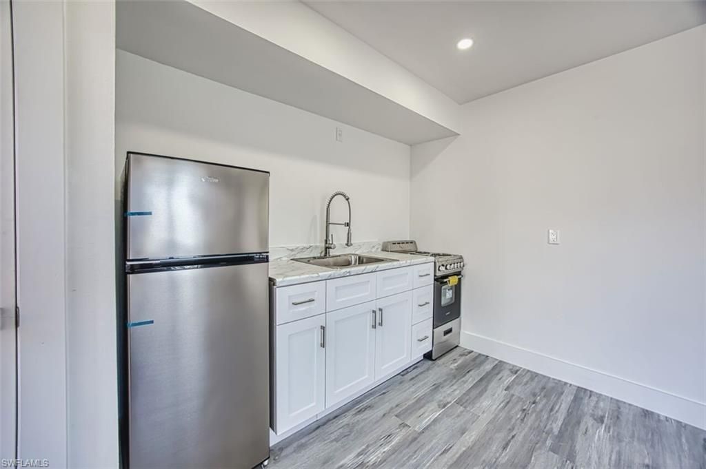 226 Fairweather Ln, Fort Myers Beach, FL 33931 Photo
