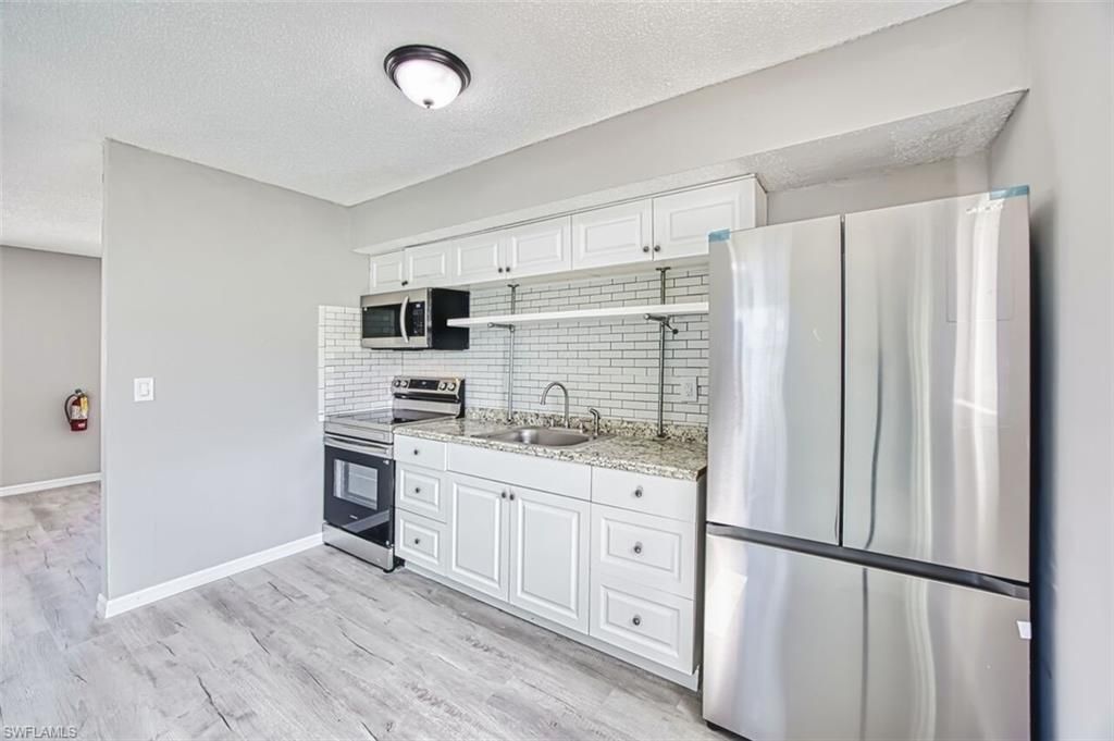 226 Fairweather Ln, Fort Myers Beach, FL 33931 Photo