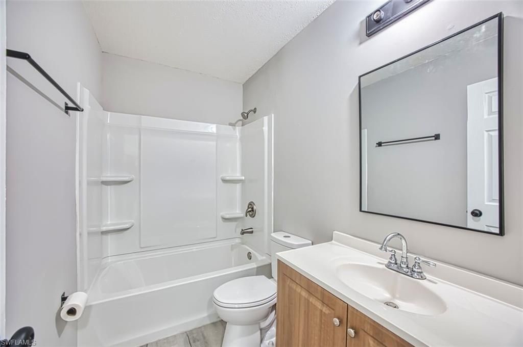 226 Fairweather Ln, Fort Myers Beach, FL 33931 Photo