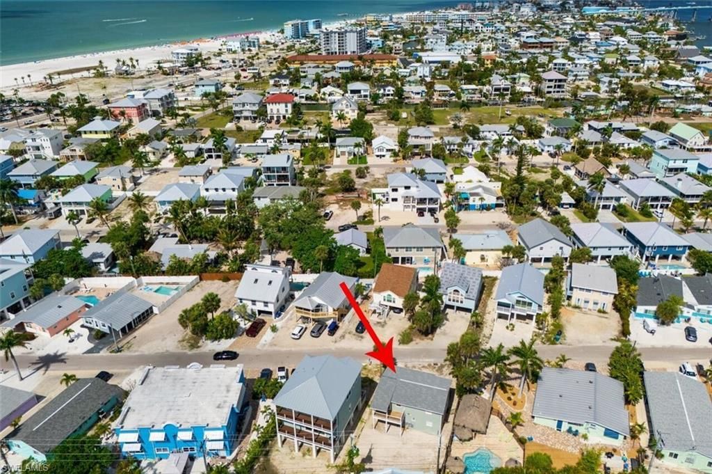 226 Fairweather Ln, Fort Myers Beach, FL 33931 Photo