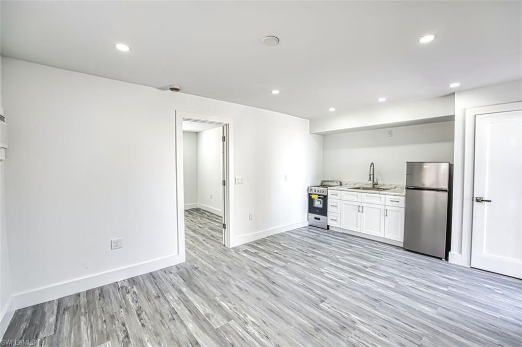 226 Fairweather Ln, Fort Myers Beach, FL 33931 Photo