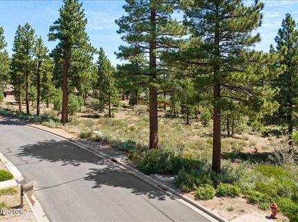 279 E Jeffrey Pine Road, Reno, NV 89511 Photo