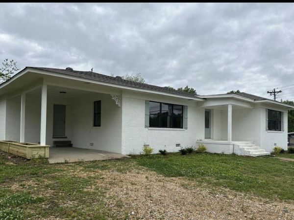 101 Smith Dr., Booneville, MS 38829