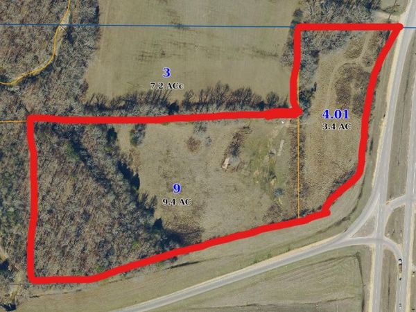 Hwy 371, Mooreville, MS 38857