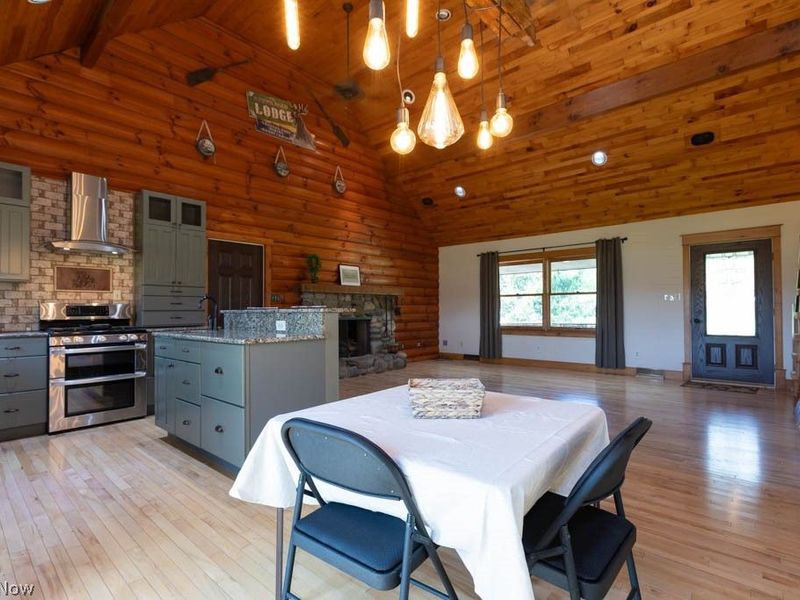 12399 Hawke Road, Columbia Station, OH 44028 Photo 16