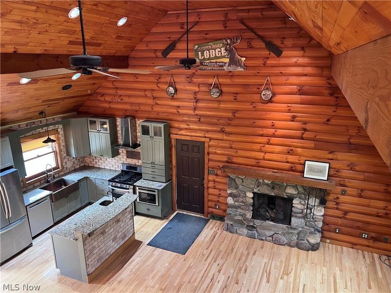 12399 Hawke Road, Columbia Station, OH 44028 Photo 3