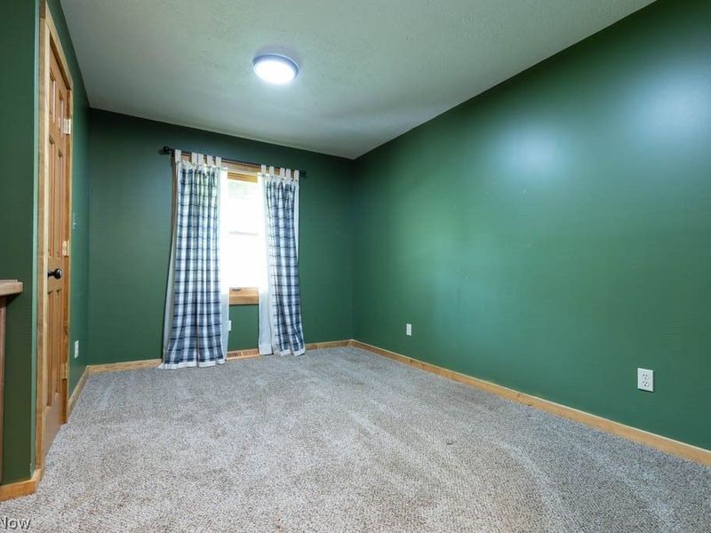 12399 Hawke Road, Columbia Station, OH 44028 Photo 8