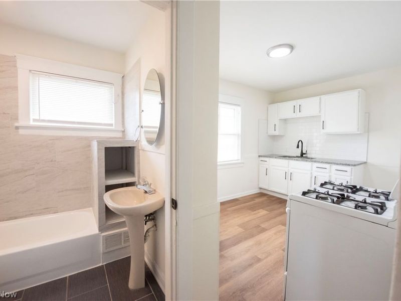 3428 W 65th Street , Cleveland, OH 44102 Photo 29