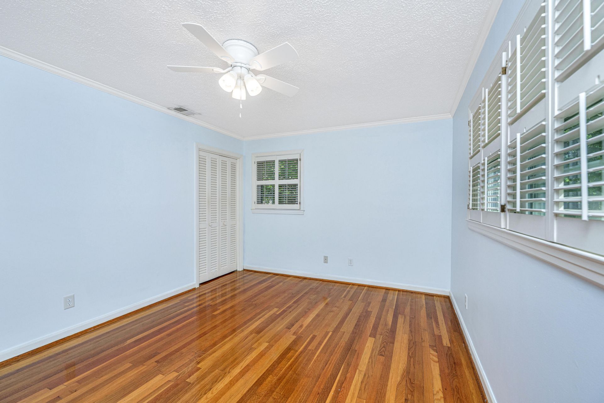 673 Highwood Circle Photo 33