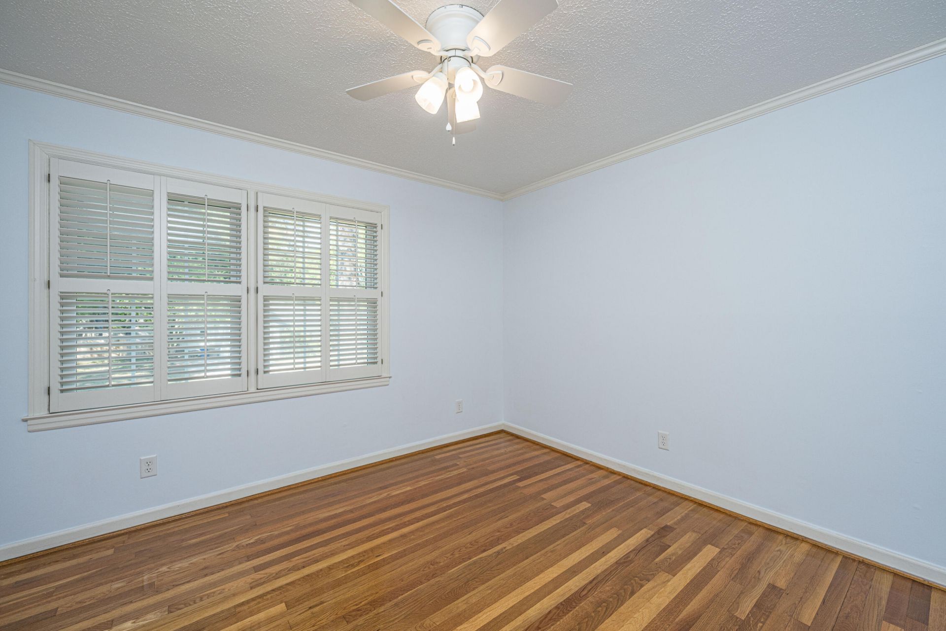 673 Highwood Circle Photo 37