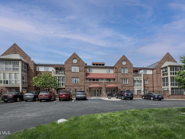 4710 Glendale Avenue , Toledo, OH 43614