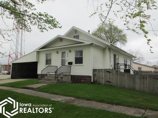 320 6th Avenue SW, Clarion, IA 50525