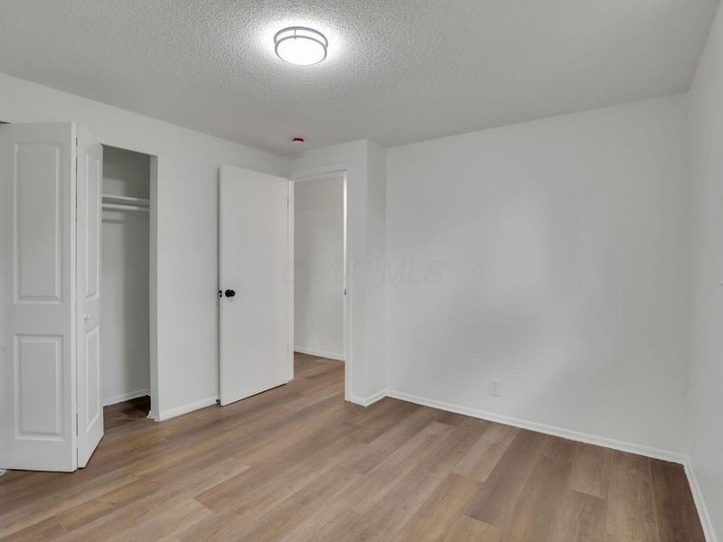 2446 Daily Road, Columbus, OH 43232 Photo 18