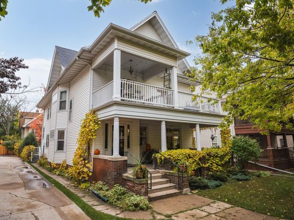 1915 Fremont Avenue S, Minneapolis, MN 55403