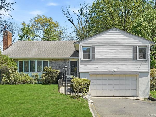 45 Runyon Place , Scarsdale, NY 10583