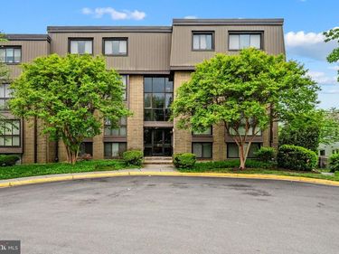 5101 MARIS AVENUE, Unit 401, ALEXANDRIA, VA 22304
