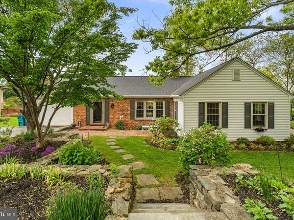22 FITZHUGH AVENUE, WESTMINSTER, MD 21157