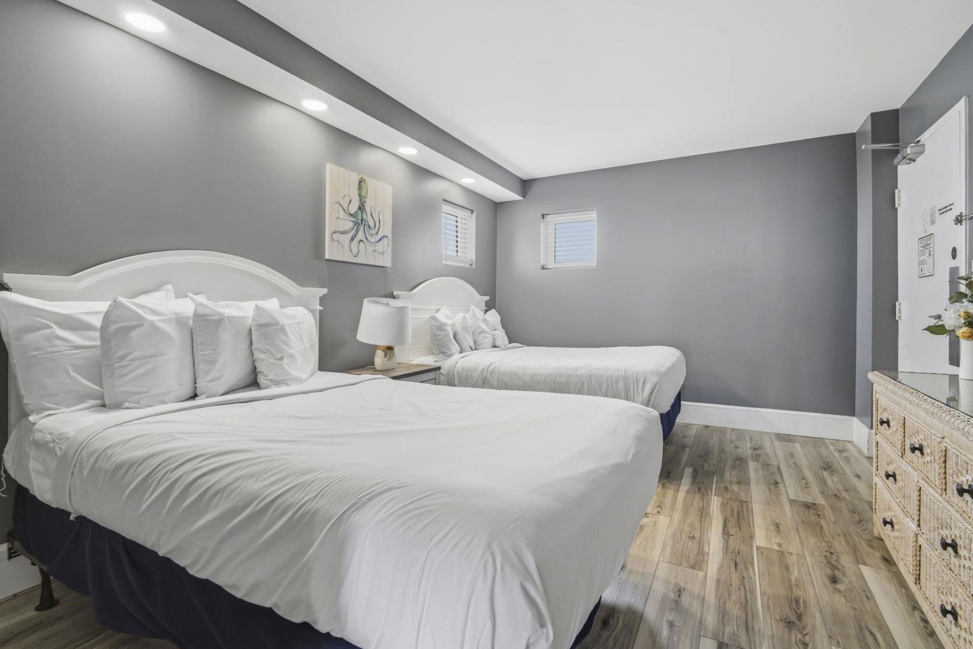 1708 N Ocean Blvd.  Photo 4