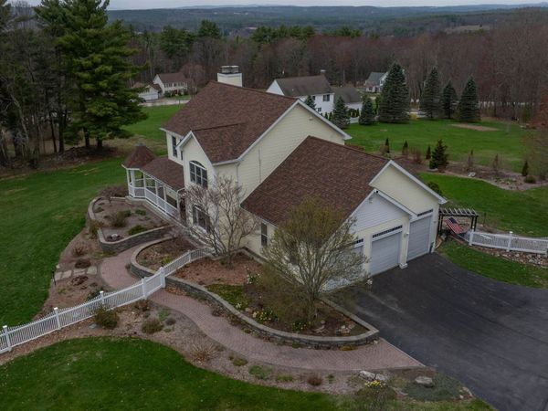 51 Old Town Road Extension, Epsom, NH 03234