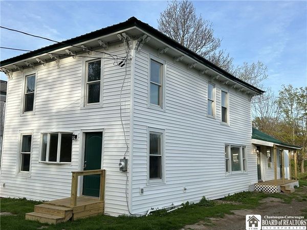 10 Water Street , Forestville, NY 14062